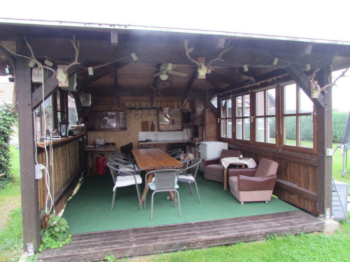 ヴェセンベルクFerienhaus Mit 2 Fewo In Mecklenburgアパートメント エクステリア 写真