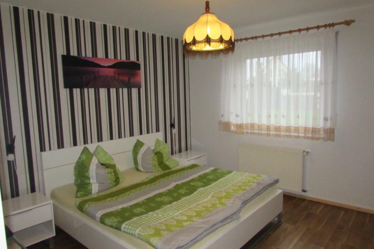 ヴェセンベルクFerienhaus Mit 2 Fewo In Mecklenburgアパートメント エクステリア 写真
